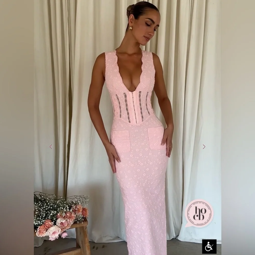New House of CB Sophina Dress - Picture 1 of 4
